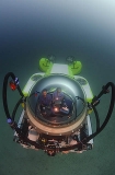 Deep-See Submersible descending with two occupants. Deep-See Submersible descending with two occupants.